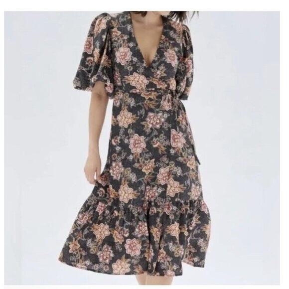 MinkPink Revolve Mehdya Floral Wrap Midi Dress Sz XSmall NWT - Picture 2 of 11